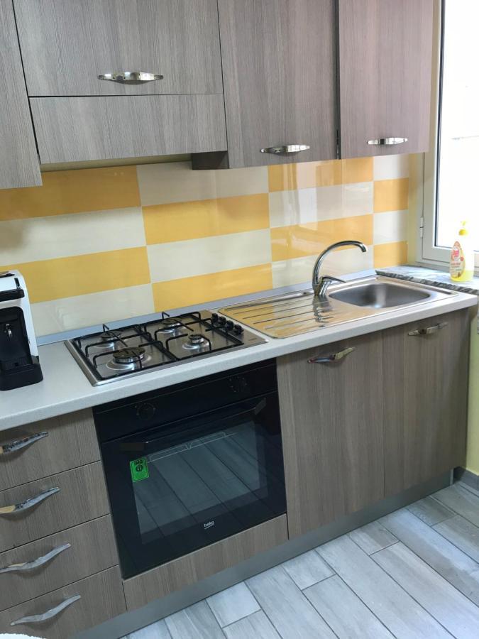 B&B Vico Roma 皮佐 外观 照片